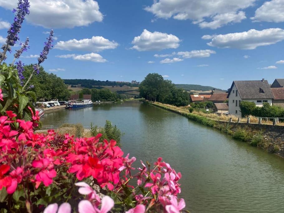 Le Relais Leilighet Vandenesse-en-Auxois Eksteriør bilde