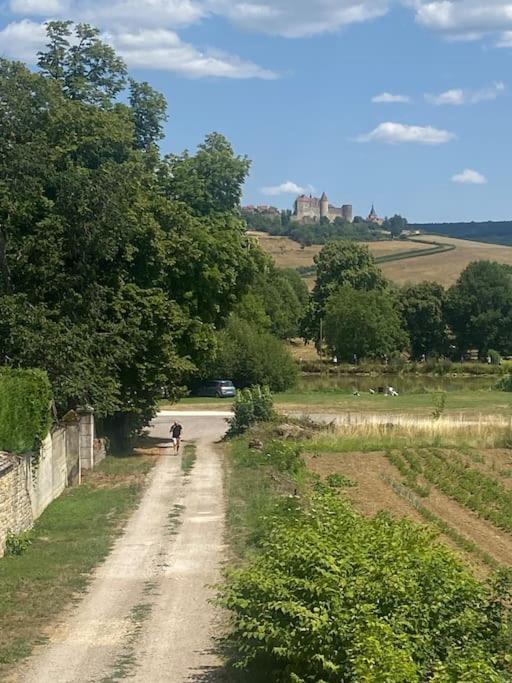 Le Relais Leilighet Vandenesse-en-Auxois Eksteriør bilde